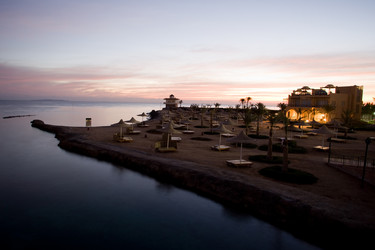 Similar image 893034