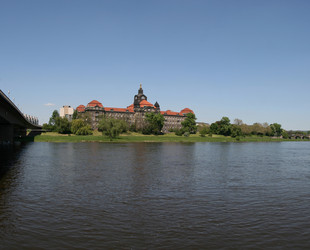 Similar image 897251