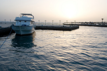 Similar image 916084