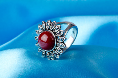 Similar image 918319