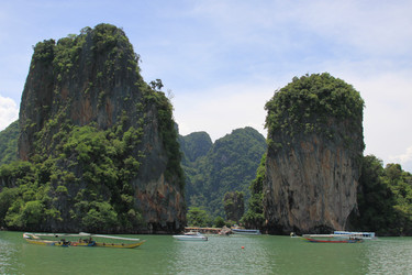 Similar image 1001356