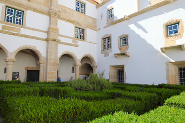 Similar image 1001753