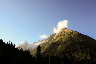 Similar image 952600