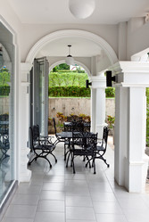 Similar image 984430