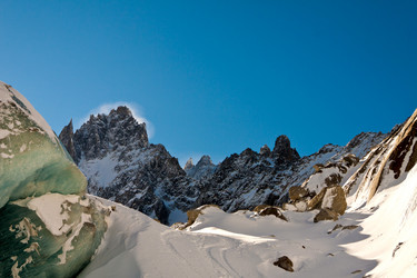 Similar image 987751