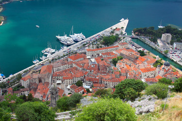 Similar image 988172