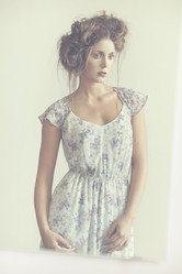 Similar image 988199