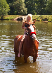 Similar image 990634