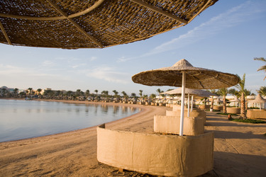 Similar image 1013983