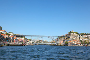 Similar image 1016097