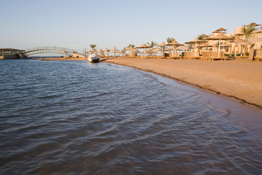 Similar image 1017469