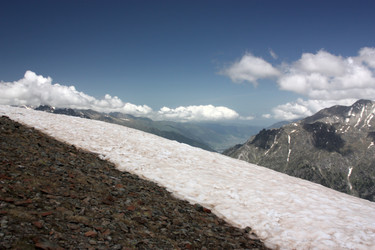 Similar image 1018109