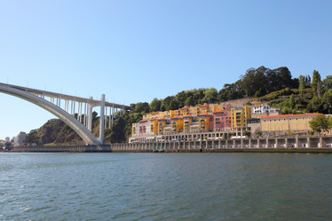 Similar image 1021394