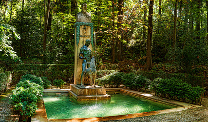 Similar image 1022371