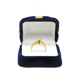 Similar image 1034575