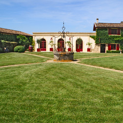 Similar image 1038210