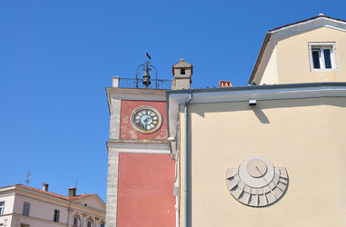 Similar image 1038373