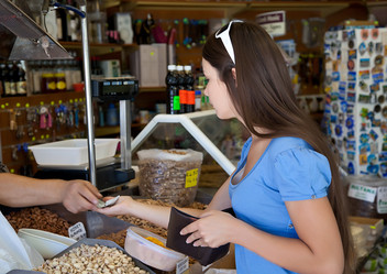 Similar image 1040176