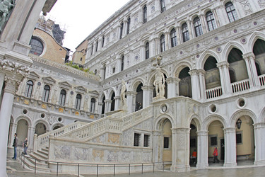 Similar image 1041399