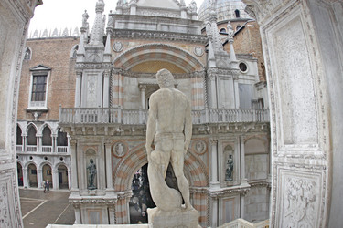 Similar image 1043619