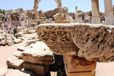 Similar image 1044144