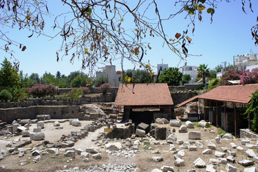 Similar image 1044200