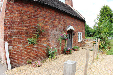 Similar image 1045315