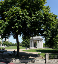 Similar image 1046299