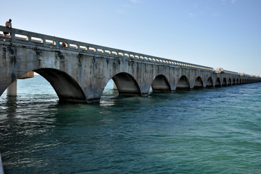 Similar image 1063664