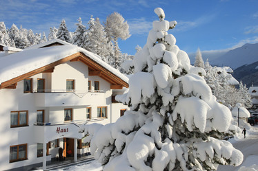 Similar image 1064534