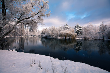 Similar image 1066141