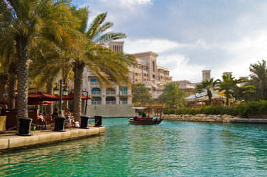 Similar image 1072374