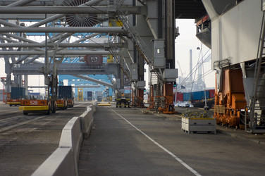 Similar image 1098965