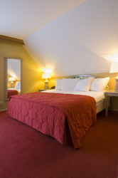 Similar image 1099015