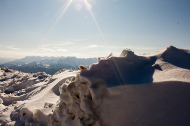 Similar image 1100021