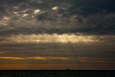 Similar image 1100075