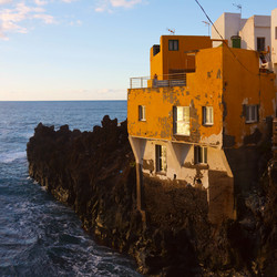 Similar image 1106428