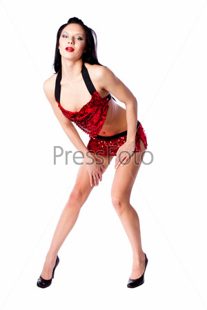 Сексуальная девушка в красном нижнем белье на белом фоне