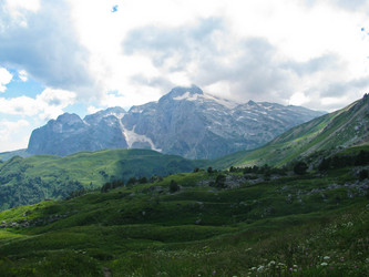 Similar image 1143165