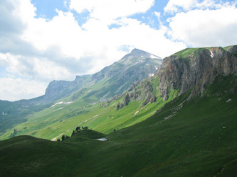 Similar image 1143174