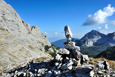 Similar image 1187191