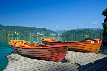 Similar image 1200055