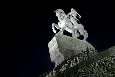 Similar image 1210056