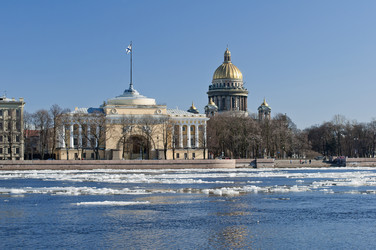 Similar image 1213799