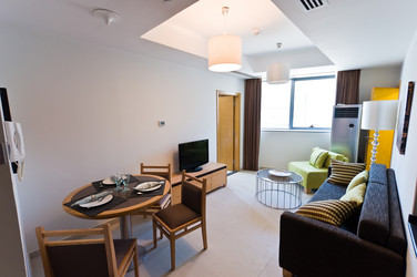 Similar image 1214328