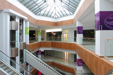 Similar image 1215007