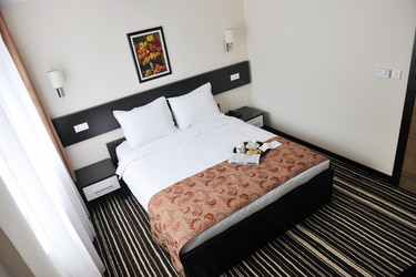 Similar image 1232118