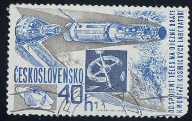 Similar image 1242643