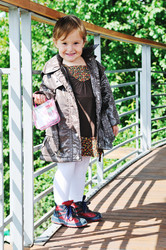 Similar image 1249012