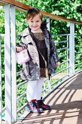 Similar image 1249059